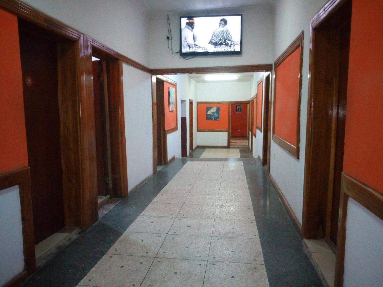 Crown Hotel Ibadan Exterior photo